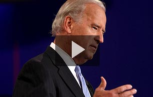Ver v&iacute;deo  'Biden arremete contra McCain por la crisis financiera'