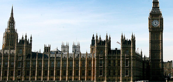 EL BIG BEN SE LLAMAR&Aacute; TORRE DE ISABEL PARA CELEBRAR EL JUBILEO DE DIAMANTES LA REINA