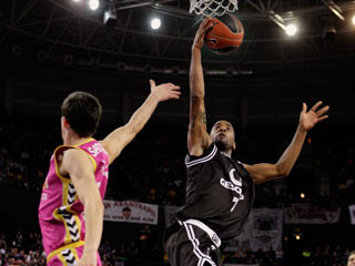Ver v&iacute;deo  'Bilbao Basket 67-75 Cajasol'