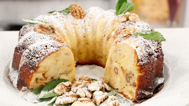 Saber Cocinar - Postres - Bizcocho de manzana y nueces 