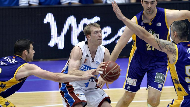 Blancos de rueda 79-93 Blusens Monbus
