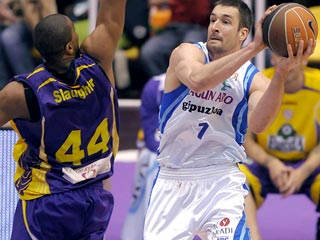 Ver v&iacute;deo  'Blancos de Rueda Valladolid 90-73 Lagun Aro GBC'