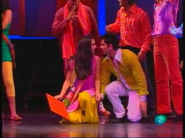 Babel en TVE - Caleidoscopio: Bollywood, la moda que arrasa