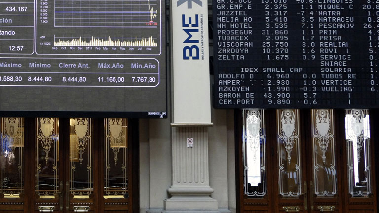 Las Bolsas europeas conf&iacute;an en la solucion de la crisis de deuda y suben m&aacute;s del 1%