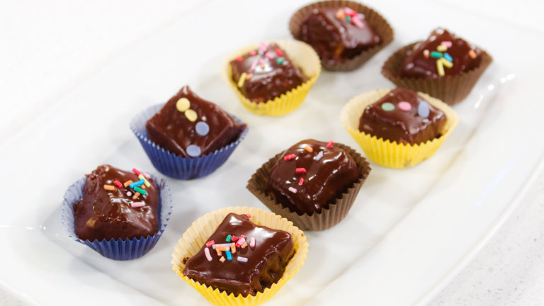 Saber cocinar - Postre - Bombones de chocolate 