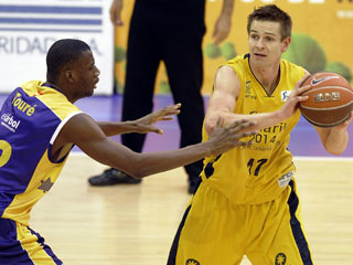 Ver v&iacute;deo  'B.R. Valladolid 70-89 Gran Canaria 2014'
