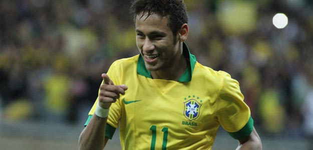 El jugador Neymar, en un partido con la selección de Brasil El jugador Neymar, en un partido con la selección de Brasil