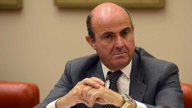 Luis de Guindos, se encuentra en Par&iacute;s donde se ha entrevistado con su hom&oacute;logo franc&eacute;s.