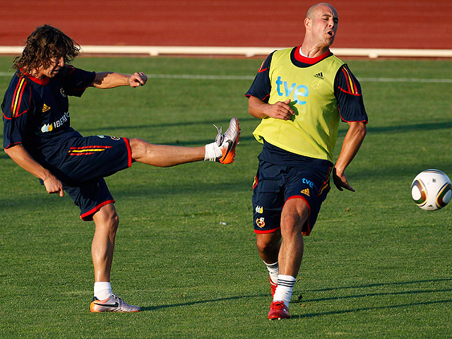 Puyol: 'Hay buena relaci&oacute;n entre Vald&eacute;s y Reina'