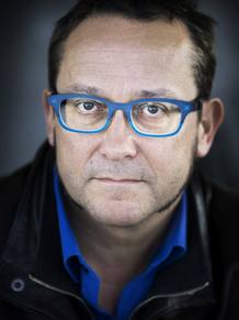 Retrato del autor belga Tom Lanoye
