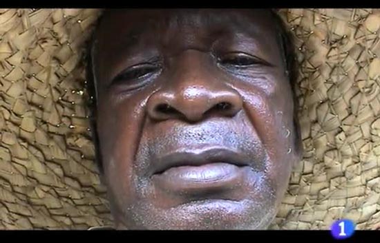 Ver v&iacute;deo  'Cada a&ntilde;o, un mill&oacute;n de personas muere en el mundo a causa de la malaria'