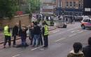 Fotogaleria: Dos hombres matan a un soldado en Londres al grito de "Al&aacute; es grande"