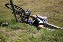 La mayor verg&uuml;enza del Tour 2011 se produjo en la novena etapa de la carrera. Un coche embisti&oacute; a Flecha y este se enganch&oacute; con Hoogerland, que se fue al campo tras romper una valla.
