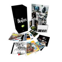 Caja especial con la discografía remasterizada de los Beatles Caja especial con la discografía remasterizada de los Beatles