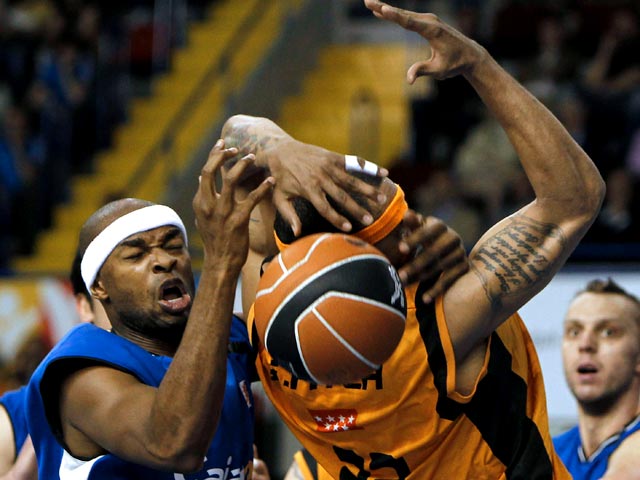 Cajasol Sevilla 78-56 AE Fuenlabrada