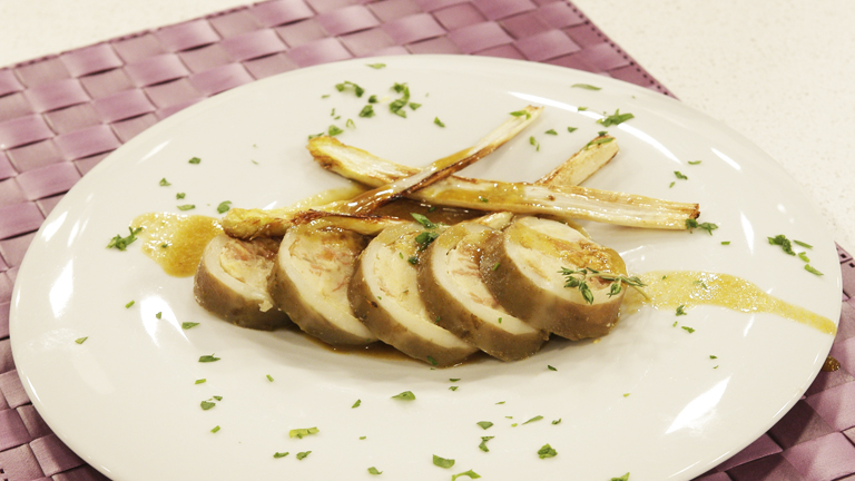 Saber cocinar - Calamares rellenos con salsa zanahoria 