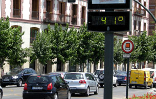 Ver v&iacute;deo  'Calor asfixiante en Sevilla'