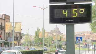 Ver v&iacute;deo  'Calor extremo en 14 provincias'