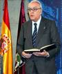 Calvo Sotelo durante la lectura de la Constituci&oacute;n, en un homenaje a la Carta Magna