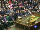 Ir al Video&nbsp;Cameron dice que revisar&aacute; sus pol&iacute;ticas en Educaci&oacute;n y subsidios sociales