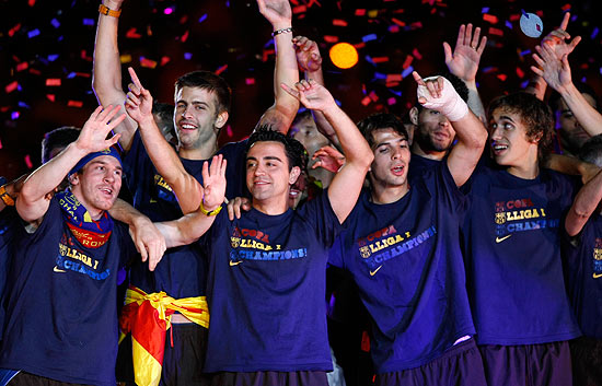 El Camp Nou recibe a los campeones