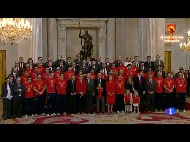 Especial informativo - Campeones del Mundo - Primera hora - 12/07/10