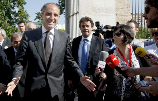 La cita judicial de Francisco Camps por su presunta relaci&oacute;n con la trama de corrupci&oacute;n del caso Gurtel se retrasa