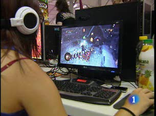 Ver v&iacute;deo  'En la Campus Party de Valencia hemos visto que es posible ganarse la vida jugando con videojuegos'