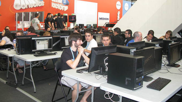 Los campuseros juegan un torneo