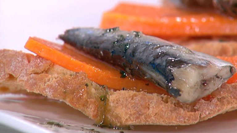 Blog Nutricocina -  Canapés de calabaza y sardinas 