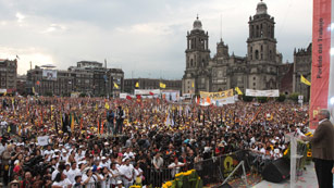 Ver v&iacute;deo  'Los candidatos a la presidencia de M&eacute;xico echan el cierre a la campa&ntilde;a electoral'