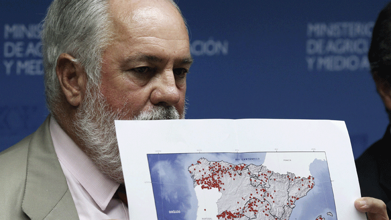 Ca&ntilde;ete se&ntilde;ala que el Estado ha atendido a "todas" las peticiones de las CC.AA.