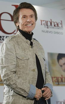 El cantante Raphael en la presentaci&oacute;n de 'El reencuentro'.