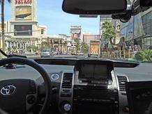 El veh&iacute;culo aut&oacute;nomo de Google, circulando por las calles de Las Vegas (Nevada, EE.UU.)