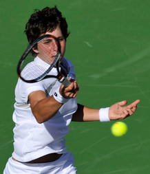 CARLA SU&Aacute;REZ NAVARRO VS SVETLANA KUZNETSOVA