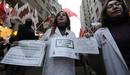 Cartel contra los recortes en sanidad
