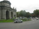 Carteles en la Puerta de Alcal&aacute;