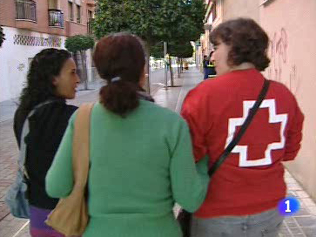 Ver v&iacute;deo  'Casi dos millones de espa&ntilde;oles son alcoh&oacute;licos o podr&iacute;an serlo'