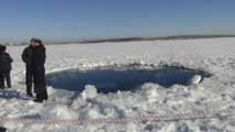 Ir al Video&nbsp;Casi un millar de heridos por la ca&iacute;da de un meteorito en Rusia