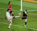 Casillas en un momento dif&iacute;cil