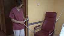 Ir al Video&nbsp;En Catalu&ntilde;a, 7 hospitales concertados han instalado butacas de pago para los acompa&ntilde;antes