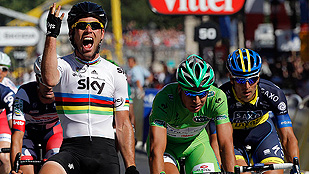 Ver v&iacute;deo  'Cavendish suma la cuarta en Par&iacute;s, Wiggins el primero'