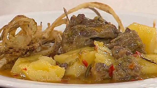 Saber cocinar - Cazuela de patatas y rabo de toro estofado (17/01/11)