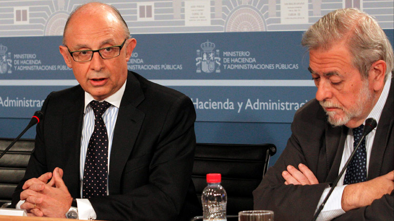 Montoro: "Las comunidades est&aacute;n en la senda de cumplir su d&eacute;ficit"