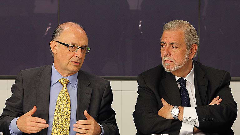 La CE descarta el rescate a Espa&ntilde;a y ve positivo el acuerdo con las CC.AA. contra el d&eacute;ficit