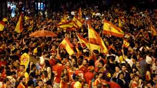Ver v&iacute;deo  'Celebraci&oacute;n espa&ntilde;ola por todo lo alto'