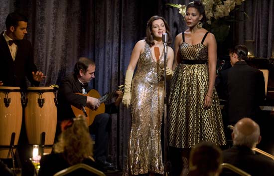 Amar - Celia y Cora interpretan "No te pido"