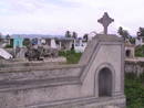 El cementerio de L&eacute;ogane, destrozado por el terremoto