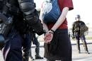 UN CENTENAR DE DETENIDOS TRAS UNA MANIFESTACI&Oacute;N CONTRA LA OTAN EN ESTRASBURGO