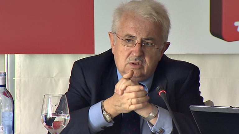 La CEOE critica los d&iacute;as de permiso por defunci&oacute;n de un familiar: "Los viajes no son en diligencia"